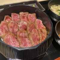 炭火和牛焼肉もうもう亭 広小路店 - 