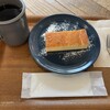 キャラバンコーヒースタンド - デイリーコーヒー（ホット）、ベイクドチーズケーキ