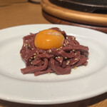 炭火焼肉ホルモン まるは - 