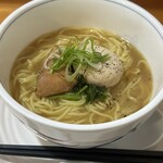 スープ研究処 ぶいよん - 