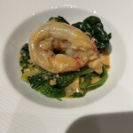 ル・マノアール・ダスティン - マノワールダスティン風　ブイヤベース　一皿目　オマールのアメリケーヌ仕立て　火入れは絶妙ミキュイです。