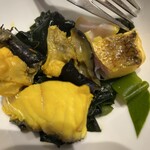 ル・マノアール・ダスティン - 魚の火入れも完璧です。　ミキュイ