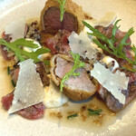 unito - ファッソーネ牛　トピナンブールのクレマと牛脂のヴィネグレット