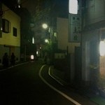 大塚高勢 - 大塚三業通中程