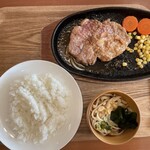 洋食屋 たぬき - 料理写真:トンテキセット　にんにく醤油ソース