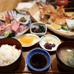 海鮮料理 みはる - 灯台定食2700円