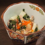 焼鳥しふく - 付き出し（小松菜ナムル）