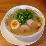 Raamen Sairyuu - ネギラーメン650円