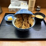 玉屋 - 蓋が閉まらない天丼