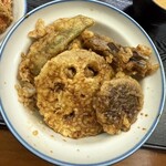 玉屋 - ・蓮根 ・椎茸 ・茄子 ・インゲン