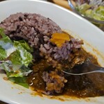 キッチン ブルー グローブ - 福神漬けとカレー