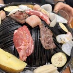 ジンギスカン羊はち 三軒茶屋店 - 