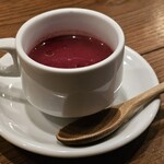 85BAL TEPPEN - ビーツのスープ