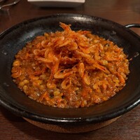 上六ワイン - 桜エビのパエリア （桜エビの甘みと香ばしさを堪能できるパエリア）