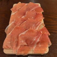 上六ワイン - 生ハム（能勢産）小