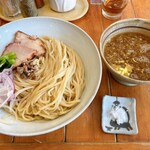 らーめん森や。 - お茶ゆたか(玉ねぎのつけ麺)