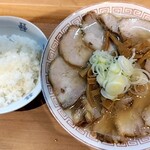 喜多方ラーメン 新じま - 