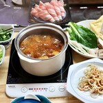 豪運來 - 火鍋食べ放題肉4種コース