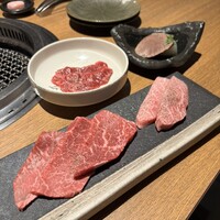 柳橋焼にく わにく - 