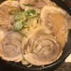 味噌とんこつらーめん まる