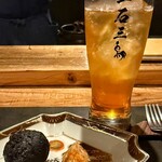 オステリア マンジャーレ - イカ墨のゼッポリーネと鯖のリエット