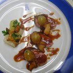 トゥールダルジャン - 幼鴨のロースト　茸とマスカットの響宴