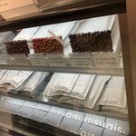 Taisuke Endo - 特徴あるビジュアルのタブレット