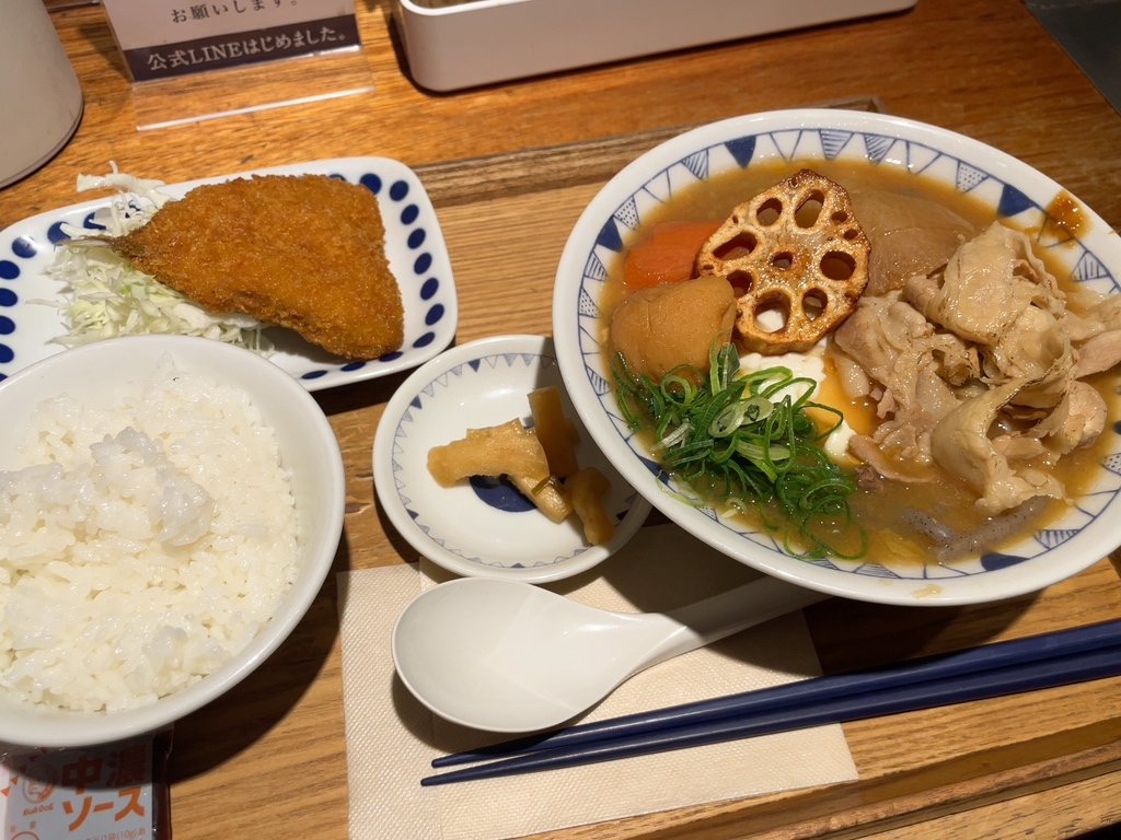 ごちたんページ 野菜をたべるごちそう豚汁「ごちとん」公式サイト