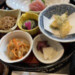 旬菜の味わい がら里 - 