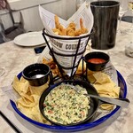 Bubba Gump Shrimp - ラン・アクロス・アメリカ・サンプラー (Run Across America Sampler) 26.99ドル
      2025年1月22日