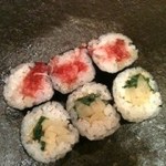 寿司處 糸賀 - アベック巻（鮪剝き身・お新香）