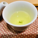 土佐茶カフェ - 津野山茶は四万十川の源流域で栽培されるお茶