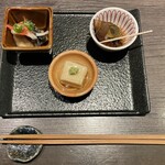 酒菜 竹のした - つきだしは南蛮漬け、胡麻豆腐、ばい貝だったかな。どれもいい味わいでしたが、胡麻豆腐が特に美味しかった。