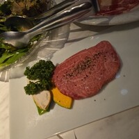 炭火焼肉 一徳 離宮 - 