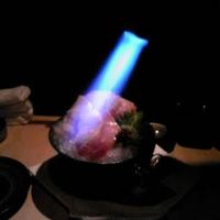 美食 個室・炭火焼・ワイン 縁 新宿店 - 炙り中トロは席で炙ってくれる