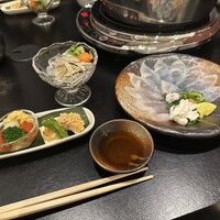 泳ぎとらふぐ活蟹料理 あじ平 曽根崎 - 