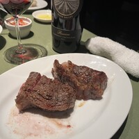 37 Steakhouse & Bar - 