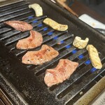 焼肉 とよなか流 - 