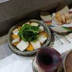 奈良 - 柿と蕪のサラダ