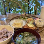 こもれび食堂+ - 