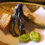 野菜天(なす、そらまめ、いんげん、かぼちゃ、にんじん、まいたけ)