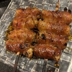 青山焼鳥倶楽部 夜の部 焼鳥屋 - 