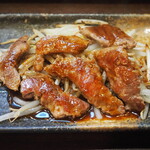 七津屋 - ハラミ 鉄板焼き
