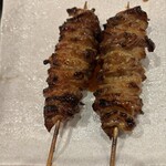 青山焼鳥倶楽部 夜の部 焼鳥屋 - 