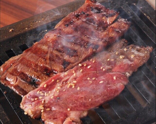 金肉屋たれはらみ