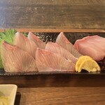 お食事処 魚の光家 - カンパチ刺身