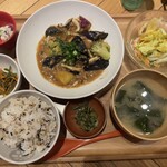 おぼんdeごはん - 料理写真:茄子の肉味噌定食