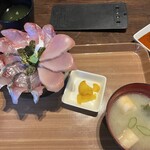 海鮮丼てんや 箱崎ふ頭店 - 