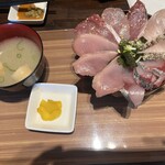 海鮮丼てんや 箱崎ふ頭店 - 
