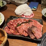 ホルモン焼　炭蔵 - 